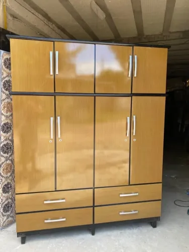 Guarda roupa de casal 4 portas 