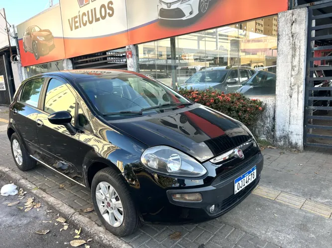 Fiat Punto Attractive Italia 1.4 F.flex 8V 5P 2014