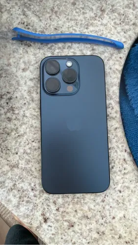 iPhone 15 pro 256gb usado bateria 87%