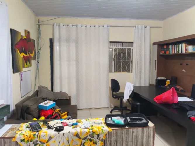 Vendo casa na roça 