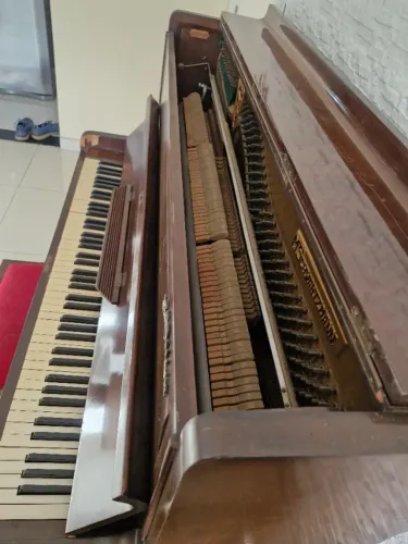 Piano M. Schwartzmann