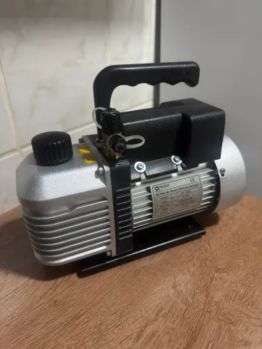 BOMBA DE VÁCUO FRIVEN 6CFM SIMPLES ESTÁGIO