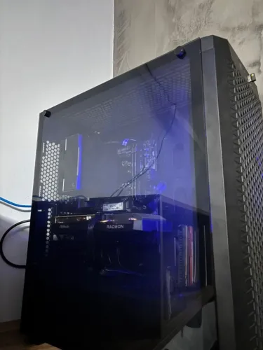 PC Gamer AM5 - Ryzen 5 7600 + RX 6600 8GB + 32GB DDR5 6000MHz CL30 + SSD 1TB Gen4 + Wi-Fi