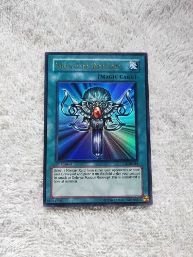 Yugioh - Monstro Renascido