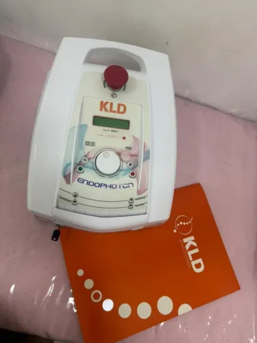 Endophoton Aparelho de Fototerapia Laser e LED Sem Aplicadores - KLD