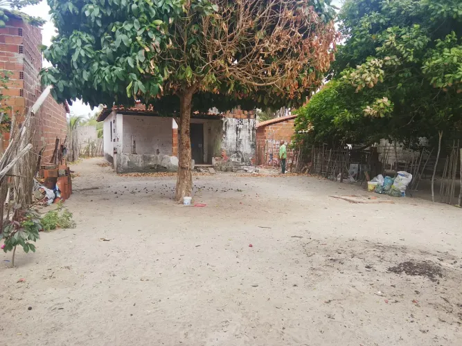Casa com terreno para venda peixinhos/TRAIRI.