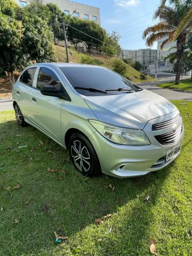 Chevrolet Onix JOY Hatch 1.0 8V Flex Mec. 4P 2018