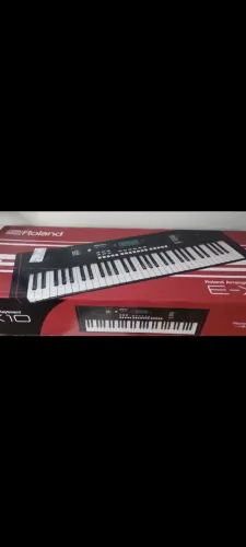 Teclado Roland E X10,Na Caixa