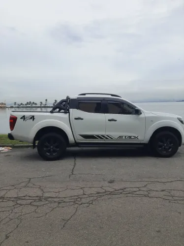 Nissan Frontier Attac.cd 4X4 2.3 Bi-TB Die. AUT 2021