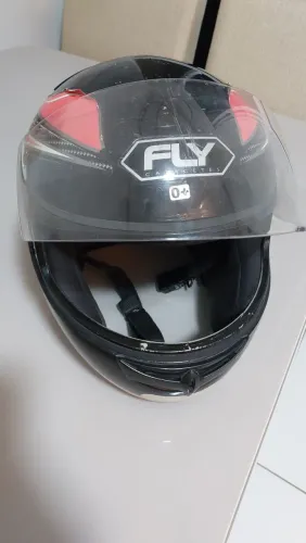 Capacete