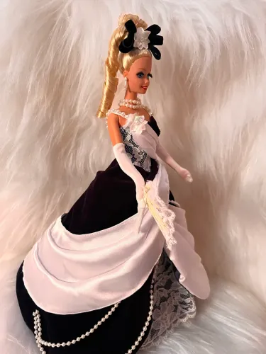 Barbie Collector Midnight Waltz