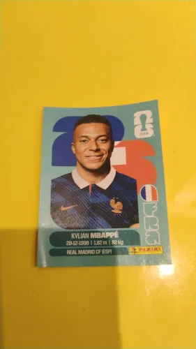 Kylian mbappé figurinha