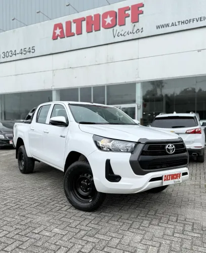 Toyota Hilux CD 4X4 2.8 Diesel Mec. 2025