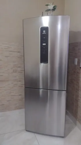 Geladeira Electrolux IB51S 490L Inverse Inverter Inox - 9 meses de uso