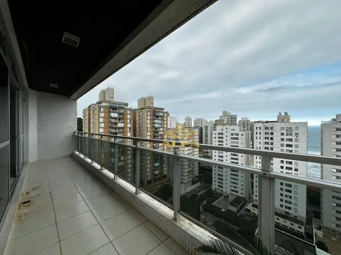 Perto da praia - Apartamento com 3 dormitórios - Condomínio com piscina e churrasqueira - 