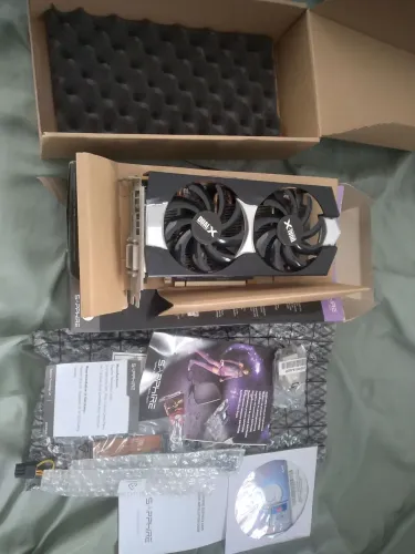 Radeon R9 270x com defeito 