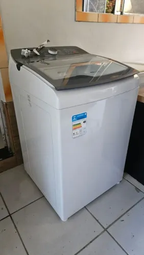 Vendo , máquina de lavar 12 kilos, mesa com gavetas , kit escritório, armário para livros