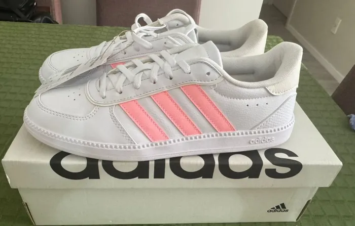 Tênis Adidas n° 38 - Branco com Rosa