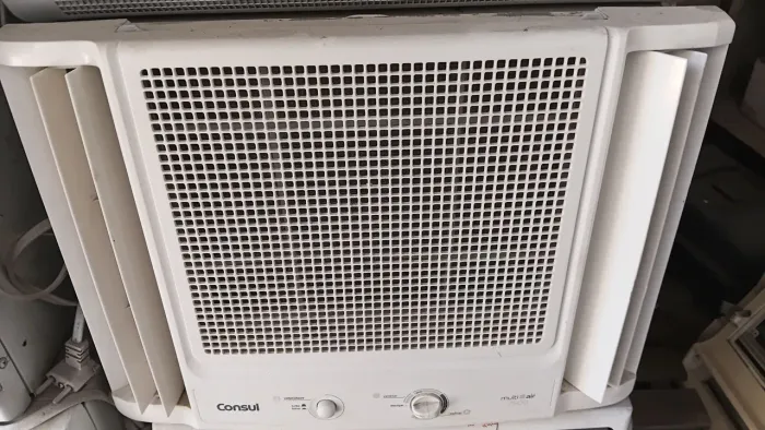 Ar condicionado 7.500btus 800 reais