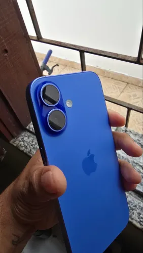 iPhone 16 lilás 128g