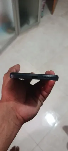 Vendo esse celular MOTO E 22 em boas condições