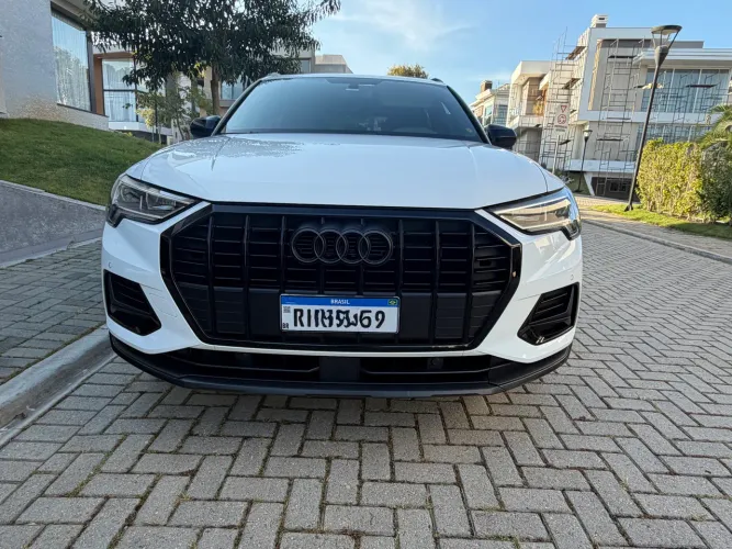 Audi Q3 Black S Line 1.4 TFSI S-tronic 2021
