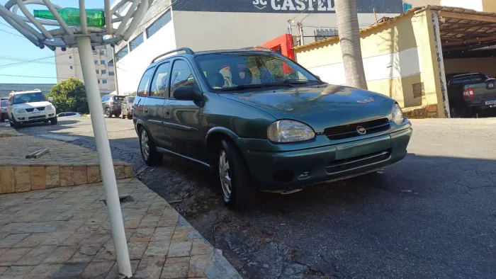 Chevrolet Corsa Wagon GLS 1.6 8V 4P 1999