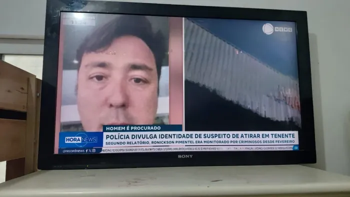 Tv 42 ' Com controle - Não é Smart