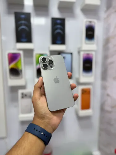 IPHONE 15 PRO MAX 256 GIGAS NATURAL