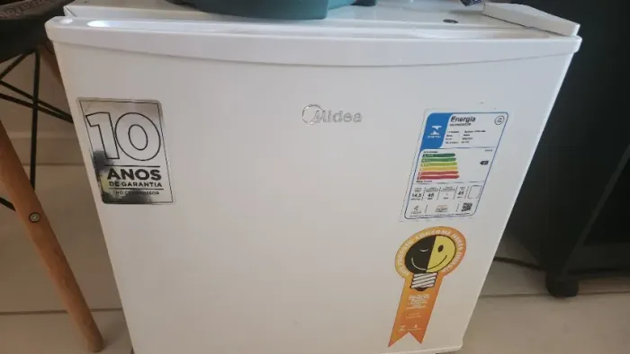 Frigobar Midea MRC08B1 1 Porta - Excelente Estado - Econômico