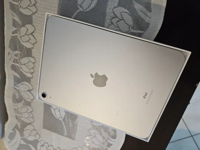 Ipad 10 Wi-fi 64GB Prata