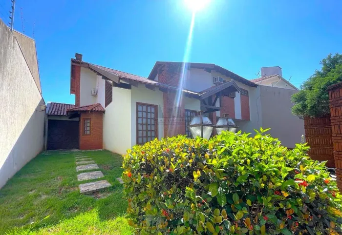 Ótima localização Imóvel à venda na Zona 05, Maringá!