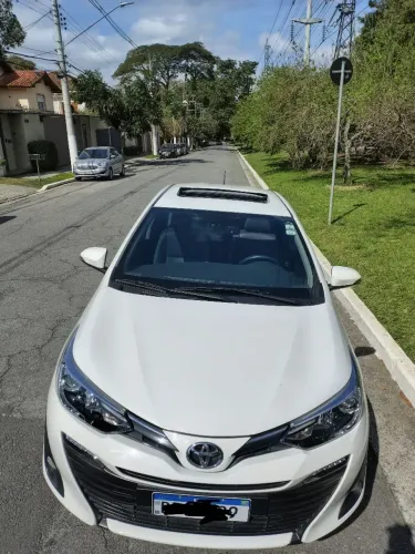 Toyota Yaris XLS Connect Sed. 1.5 Flex 16V Aut. 2021