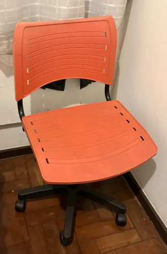 Cadeira de Escritório - R$ 80
