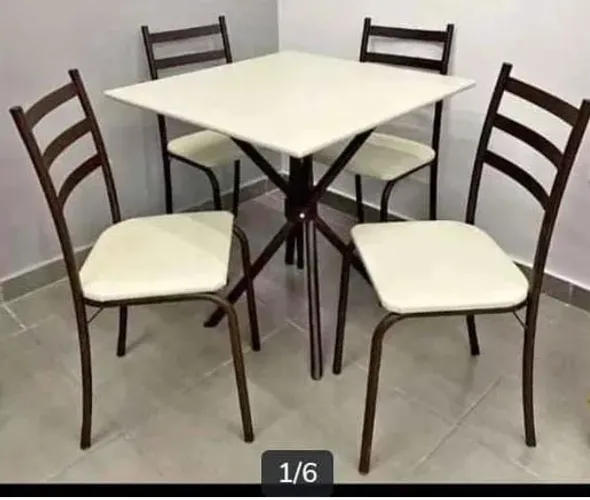 Mesa De Cozinha Com 4 Cadeiras - direto de fabrica