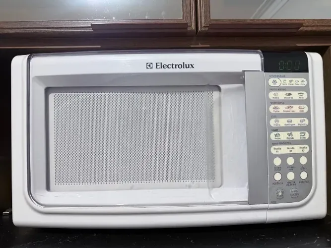 Microondas 23L
