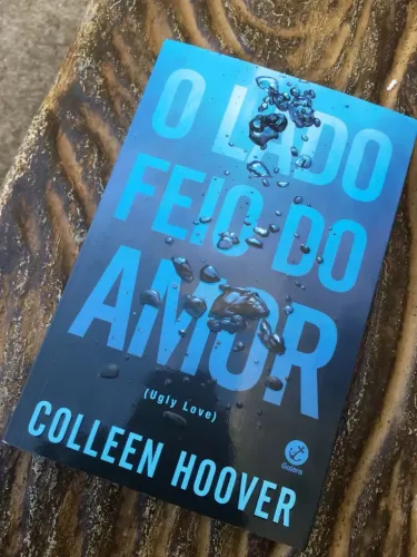 Vende-se livro