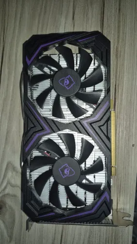 Vendo Placa de Video Radeon RX 580 Streaky 8GB e aceito proposta em dinheiro