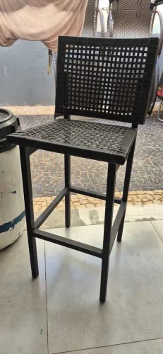 Banqueta alta em aço e corda náutica moderna confortável elegante balcão cozinha área gour