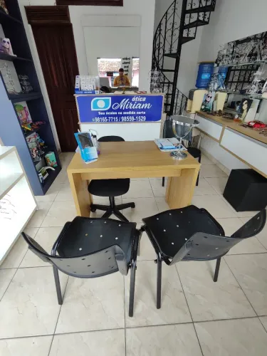 VENDO ÓTICA COMPLETA!