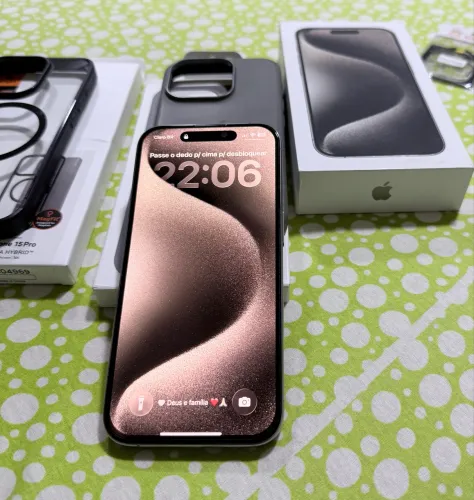 15 Pro 128 Praticamente Novo 
