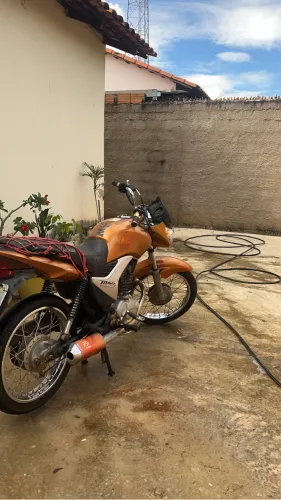 Moto boa só pegar e andar