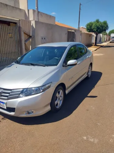 Honda City Sedan LX 1.5 Flex 16V 4P Mec. 2011