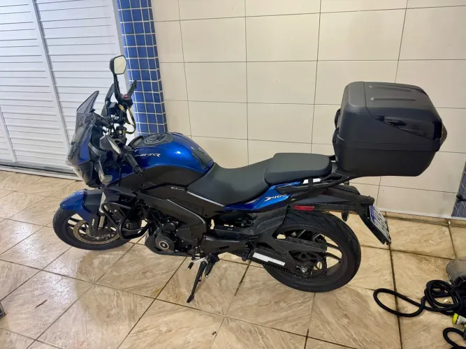 Dominar 400 Bajaj muito nova