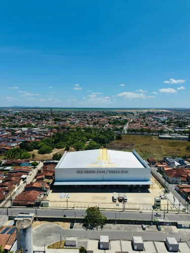 Galpão com 1.279m², 03 Docas com plataformas, Mezanino e banheiros