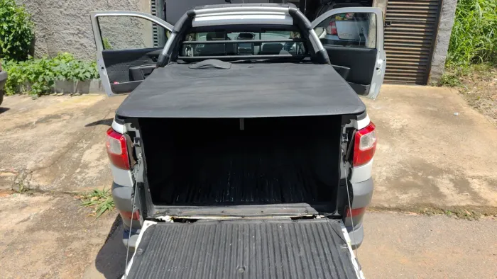 Fiat Strada Adventure Cabine Estendida 1.8/ 1.8 Locker Flex CE 2014