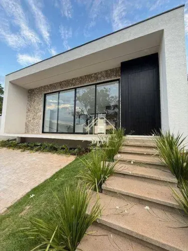Casa com 3 dormitórios à venda, 240 m² por R$ 2.200.000,00 - Condominio Palavra da Vida - 