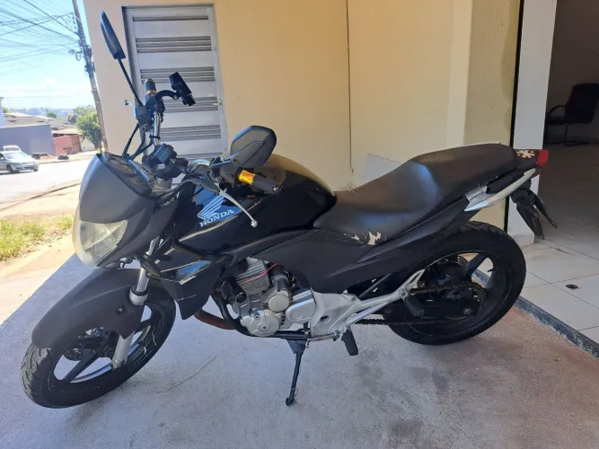 Honda CB 300R