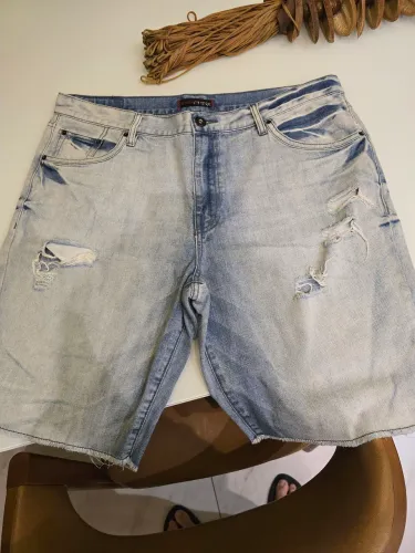Bermuda jeans guess original tamanho 48