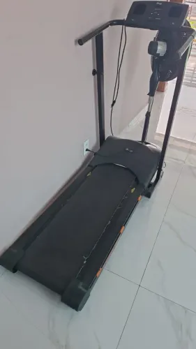 Biclicleta e esteira ergonômica 